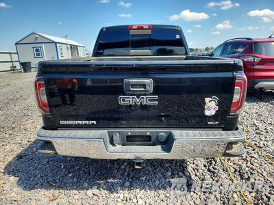 Zdjęcie 6 z 12 samochodu: 2018 GMC SIERRA K1500 SLT VIN:3GTU2NER3JG368654 - miniatura
