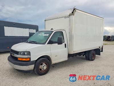 2019 CHEVROLET EXPRESS G3500 BOX TRUCK 1HA3GSCG2KN006901 - główne zdjęcie licytacji z USA - miniatura