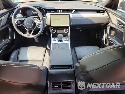 Zdjęcie 8 z 13 samochodu: 2024 JAGUAR XF R-DYNAMIC SE VIN:SAJBL4GX2RCY94767 - miniatura