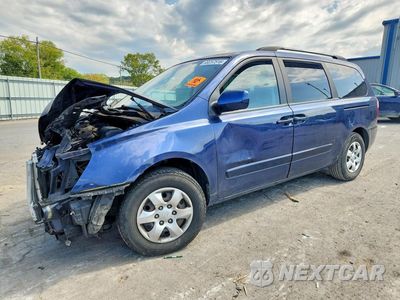 2009 KIA SEDONA LX KNDMB233296303689 - główne zdjęcie licytacji z USA - miniatura
