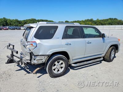 Trzecie zdjęcie samochodu z tyłu: 2011 TOYOTA 4RUNNER SR5 VIN:JTEZU5JR4B5028388 - miniatura