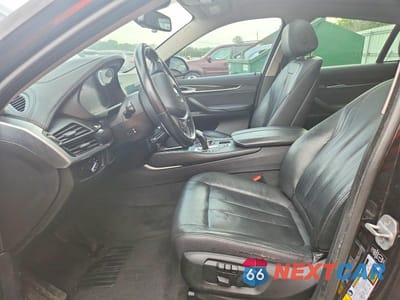Zdjęcie 7 z 13 samochodu: 2015 BMW X6 XDRIVE35I VIN:5UXKU2C50F0F94700 - miniatura