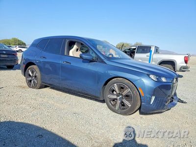 Czwarte zdjęcie samochodu z boku: 2026 BMW IX XDRIVE45 VIN:WB543CF00TCW38166 - miniatura