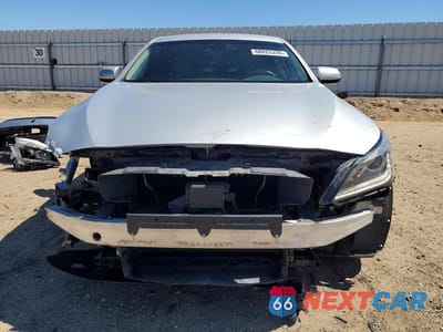 Piąte zdjęcie samochodu w środku: 2018 GENESIS G80 3.8 VIN:KMHGN4JE7JU271080 - miniatura