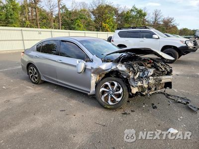 Czwarte zdjęcie samochodu z boku: 2017 HONDA ACCORD EXL VIN:1HGCR3F8XHA023830 - miniatura