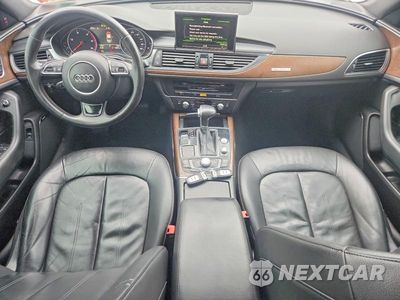 Zdjęcie 8 z 12 samochodu: 2014 AUDI A6 PREMIUM PLUS VIN:WAUFMAFC1EN144198 - miniatura