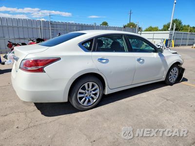 Trzecie zdjęcie samochodu z tyłu: 2014 NISSAN ALTIMA 2.5 S VIN:1N4AL3AP2EC164421 - miniatura