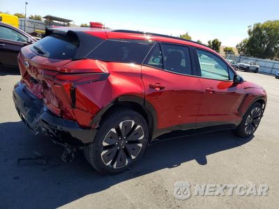 Trzecie zdjęcie samochodu z tyłu: 2024 CHEVROLET BLAZER RS VIN:3GNKDCRJ8RS216749 - miniatura