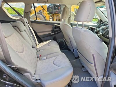 Zdjęcie 11 z 13 samochodu: 2011 TOYOTA RAV4 BASE VIN:2T3BF4DV3BW142832 - miniatura