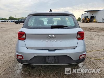 Zdjęcie 6 z 12 samochodu: 2022 HYUNDAI VENUE SEL VIN:KMHRC8A35NU201555 - miniatura