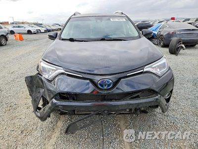 Piąte zdjęcie samochodu w środku: 2016 TOYOTA RAV4 HV LIMITED VIN:JTMDJREV8GD043933 - miniatura