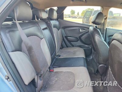 Zdjęcie 11 z 14 samochodu: 2011 HYUNDAI TUCSON GLS VIN:KM8JU3AC9BU196403 - miniatura