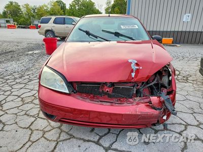 Piąte zdjęcie samochodu w środku: 2005 FORD FOCUS ZX4 VIN:1FAFP34N85W158156 - miniatura