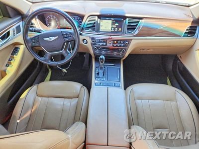 Zdjęcie 8 z 12 samochodu: 2015 HYUNDAI GENESIS 3.8L VIN:KMHGN4JE9FU073981 - miniatura