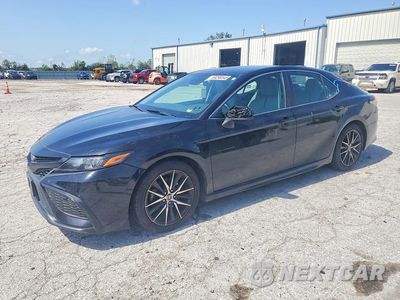 2021 TOYOTA CAMRY SE 4T1G11AK3MU428222 - główne zdjęcie licytacji z USA - miniatura