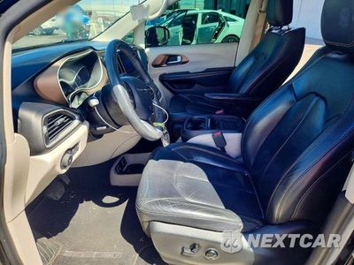 Zdjęcie 7 z 12 samochodu: 2017 CHRYSLER PACIFICA TOURING L VIN:2C4RC1BG3HR823392 - miniatura