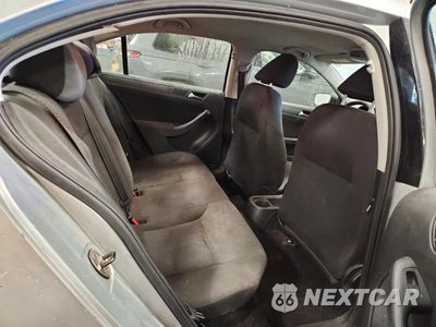 Zdjęcie 10 z 12 samochodu: 2012 VOLKSWAGEN JETTA BASE VIN:3VW2K7AJ4CM420894 - miniatura