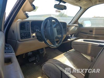 Zdjęcie 8 z 12 samochodu: 2005 CHEVROLET SILVERADO K3500 VIN:1GCHK39235E311046 - miniatura