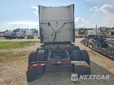 Zdjęcie 6 z 14 samochodu: 2021 VOLVO VNL SEMI TRUCK VIN:4V4NC9EH3MN283474 - miniatura