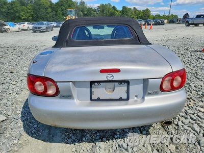 Zdjęcie 6 z 12 samochodu: 2003 MAZDA MX-5 MIATA BASE VIN:JM1NB353730306525 - miniatura