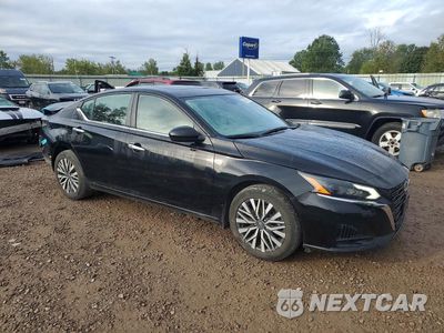 Czwarte zdjęcie samochodu z boku: 2023 NISSAN ALTIMA SV VIN:1N4BL4DW5PN415808 - miniatura