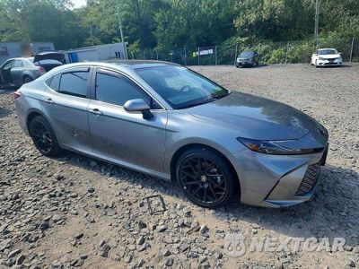 Czwarte zdjęcie samochodu z boku: 2026 TOYOTA CAMRY XLE VIN:4T1DBADK5TU054982 - miniatura