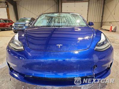 Piąte zdjęcie samochodu w środku: 2022 TESLA MODEL 3 VIN:5YJ3E1EB5NF187078 - miniatura