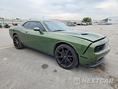 Czwarte zdjęcie samochodu z boku: 2018 DODGE CHALLENGER SXT VIN:2C3CDZAG0JH171933 - miniatura