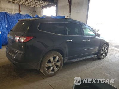 Trzecie zdjęcie samochodu z tyłu: 2017 CHEVROLET TRAVERSE PREMIER VIN:1GNKRJKD6HJ292755 - miniatura