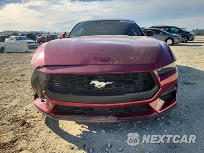 Piąte zdjęcie samochodu w środku: 2025 FORD MUSTANG VIN:1FA6P8TH4S5125133 - miniatura