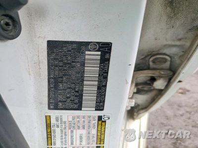 Zdjęcie 12 z 12 samochodu: 2005 TOYOTA COROLLA S VIN:2T1BR32E75C557493 - miniatura