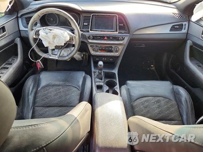 Zdjęcie 8 z 13 samochodu: 2018 HYUNDAI SONATA SPORT VIN:5NPE34AF0JH694037 - miniatura