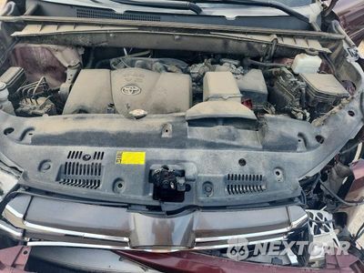Zdjęcie 11 z 12 samochodu: 2019 TOYOTA HIGHLANDER LIMITED PLATINUM VIN:5TDDZRFH2KS937439 - miniatura