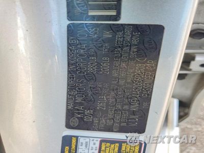 Zdjęcie 12 z 12 samochodu: 2016 KIA FORTE LX VIN:KNAFK4A62G5602603 - miniatura