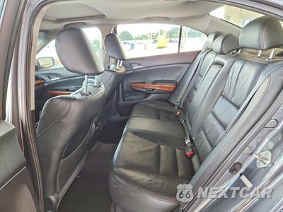 Zdjęcie 10 z 12 samochodu: 2011 HONDA ACCORD EXL VIN:1HGCP2F8XBA072601 - miniatura