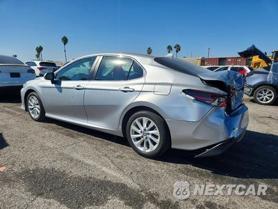 Drugie zdjęcie samochodu z przodu: 2023 TOYOTA CAMRY LE VIN:4T1C11AK8PU141770 - miniatura