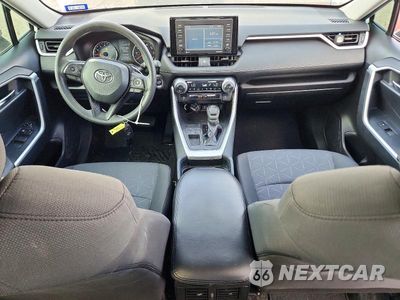 Zdjęcie 8 z 13 samochodu: 2020 TOYOTA RAV4 XLE VIN:2T3W1RFV0LW103563 - miniatura