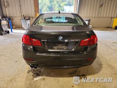 Zdjęcie 6 z 13 samochodu: 2016 BMW 528 XI VIN:WBA5A7C54GG145074 - miniatura