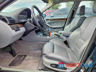 Zdjęcie 7 z 13 samochodu: 2003 BMW 3ER XIT VIN:WBAEP33433PF02174 - miniatura