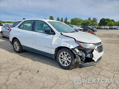 Czwarte zdjęcie samochodu z boku: 2018 CHEVROLET EQUINOX LS VIN:2GNAXREV7J6163673 - miniatura