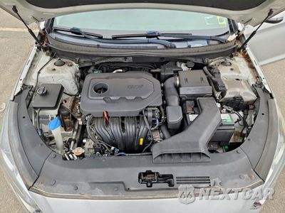 Zdjęcie 11 z 12 samochodu: 2018 HYUNDAI SONATA SEL+ VIN:5NPE34AF7JH718544 - miniatura