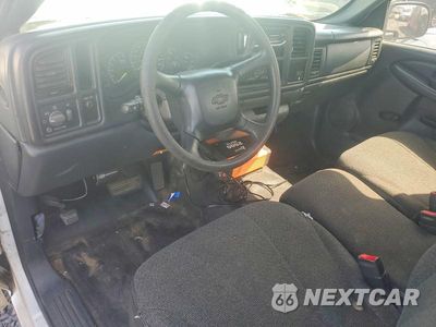 Zdjęcie 8 z 12 samochodu: 2000 CHEVROLET SILVERADO C1500 VIN:1GCEC14W5YZ100524 - miniatura