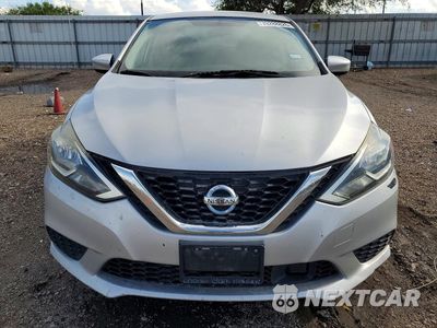 Piąte zdjęcie samochodu w środku: 2019 NISSAN SENTRA S VIN:3N1AB7AP1KY230578 - miniatura