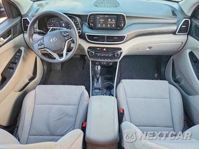 Zdjęcie 8 z 13 samochodu: 2020 HYUNDAI TUCSON SE VIN:KM8J2CA46LU165920 - miniatura