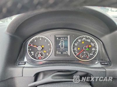 Zdjęcie 9 z 12 samochodu: 2016 VOLKSWAGEN TIGUAN S VIN:WVGBV7AX3GW585657 - miniatura