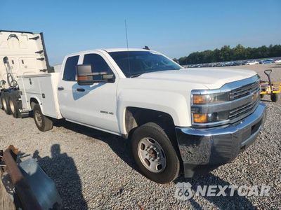 Czwarte zdjęcie samochodu z boku: 2015 CHEVROLET SILVERADO C2500 HEAVY DUTY VIN:1GB2CUEG8FZ520999 - miniatura