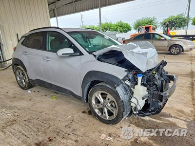 Czwarte zdjęcie samochodu z boku: 2023 HYUNDAI KONA SEL VIN:KM8K62AB7PU960191 - miniatura