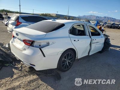 Trzecie zdjęcie samochodu z tyłu: 2021 TOYOTA CAMRY SE VIN:4T1G31AK4MU027563 - miniatura