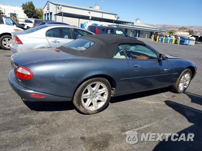 Trzecie zdjęcie samochodu z tyłu: 2000 JAGUAR XK8 VIN:SAJJA42C0YNA09249 - miniatura