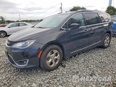 2017 CHRYSLER PACIFICA TOURING L PLUS 2C4RC1EG4HR736063 - główne zdjęcie licytacji z USA - miniatura